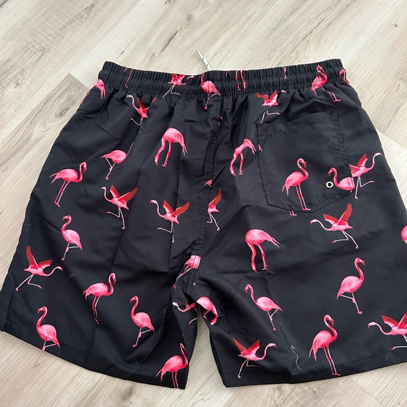 Men’s Swim shorts - Picture 2 of 2